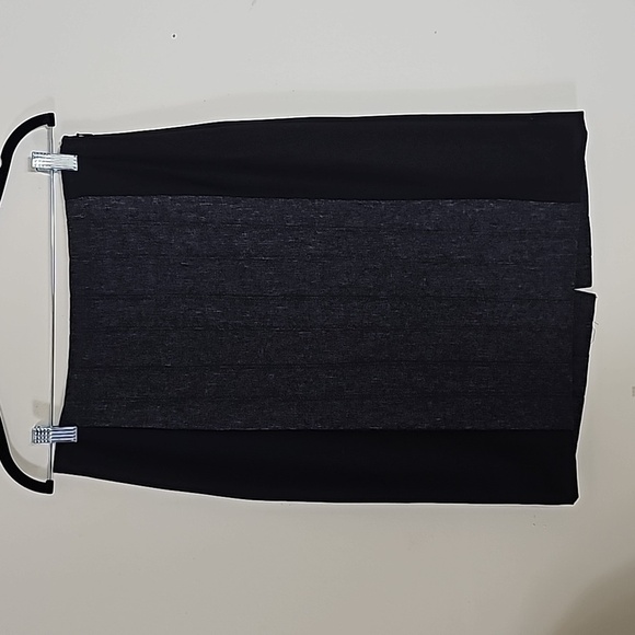 The Limited Collection Color Block Skirt Size 8 - Picture 1 of 7